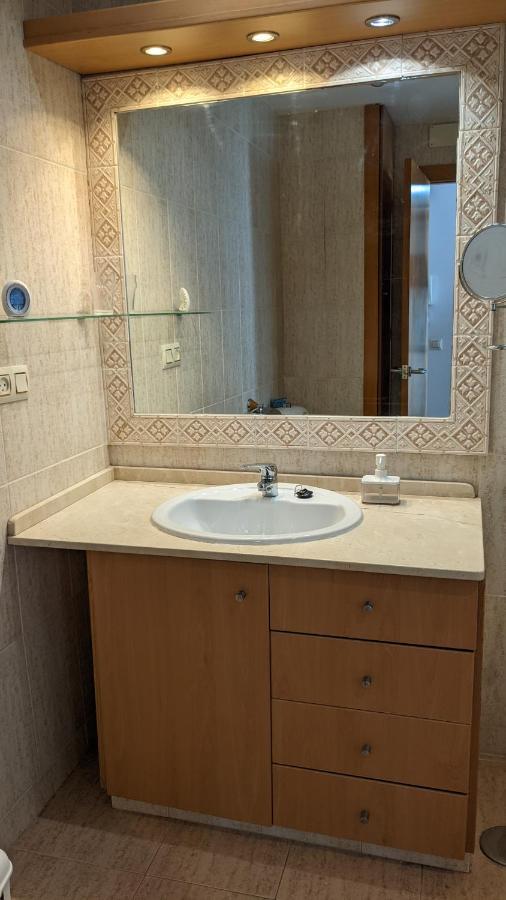 Apartamento En La Playa Con Garaje Cadiz Luaran gambar
