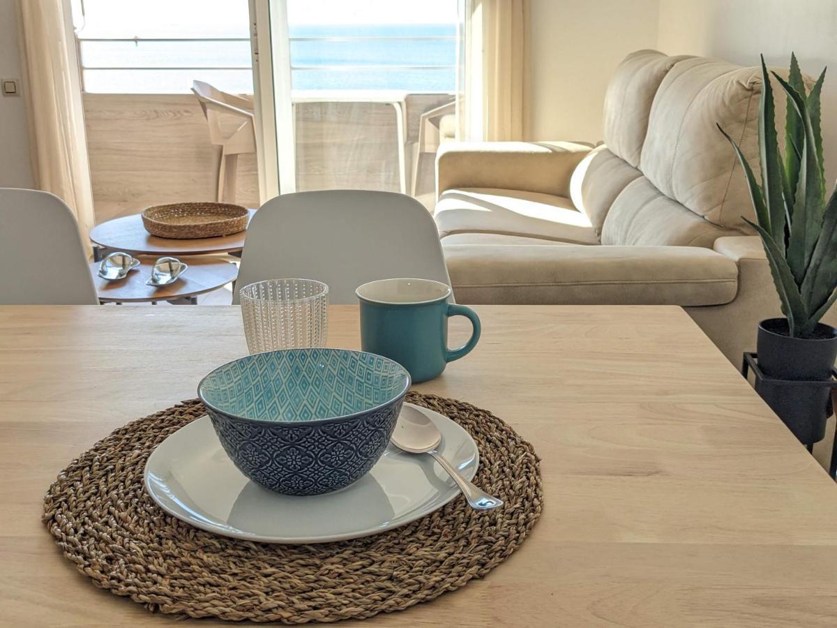Apartamento En La Playa Con Garaje Cadiz Luaran gambar