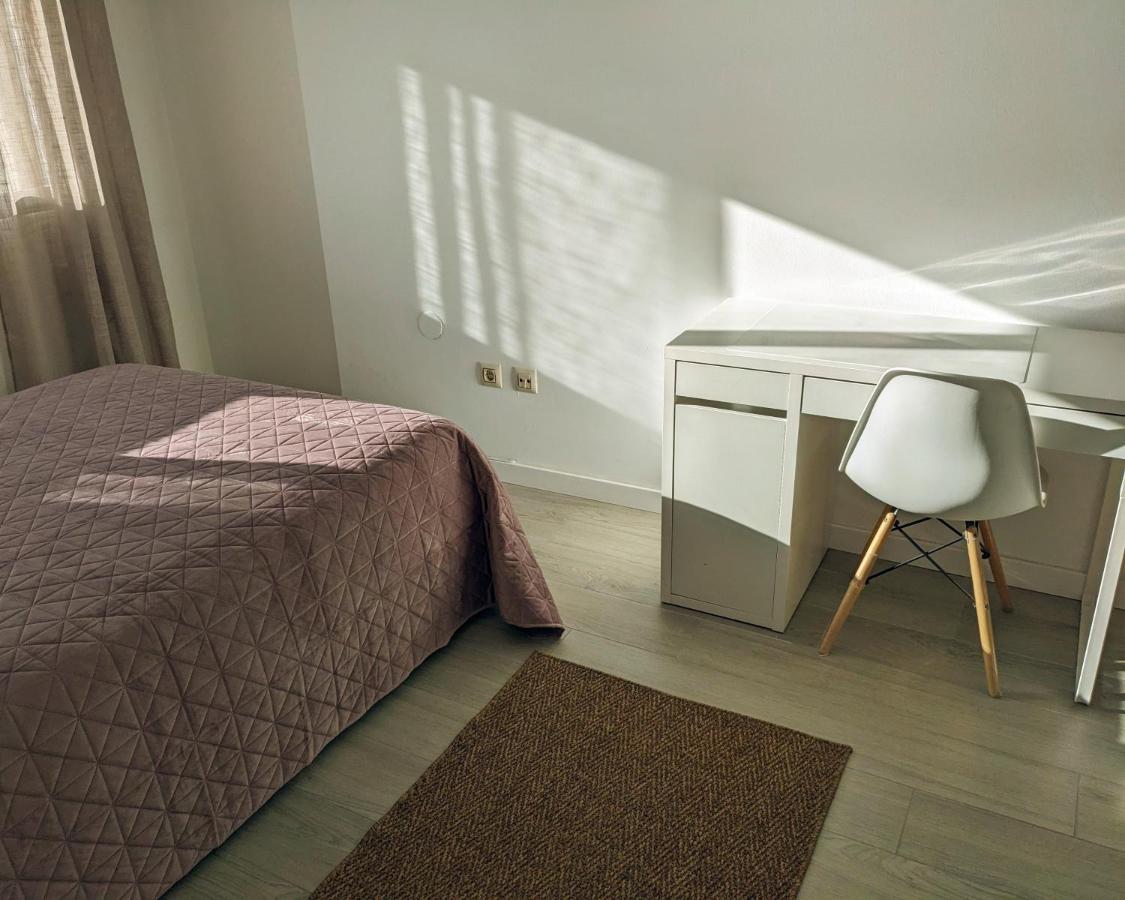 Apartamento En La Playa Con Garaje Cadiz Luaran gambar